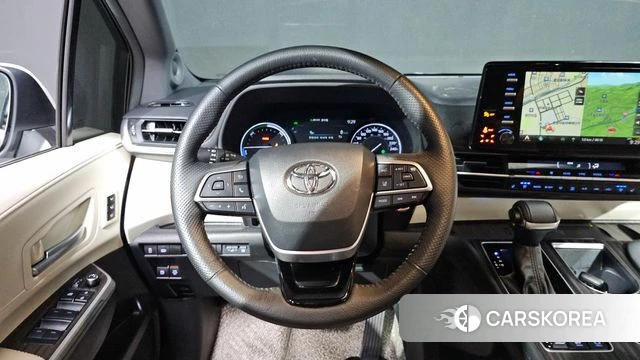 Toyota Sienna 4th Generation 2023 Белый из Кореи, фото 3