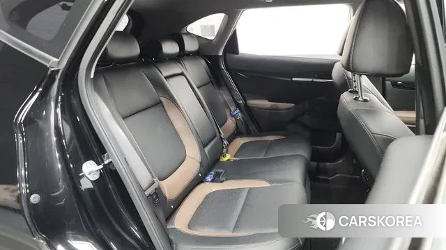 Kia Seltos 2021 Черный из Кореи, фото 3