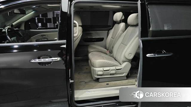 Kia The New Carnival 2020 Черный из Кореи, фото 3