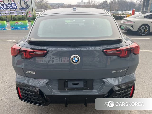 BMW X2 (import) 2024 Темно-серый из Китая, фото 3
