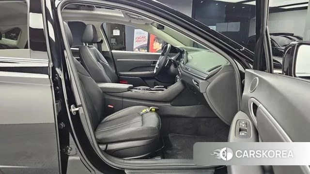 Hyundai Sonata (DN8) 2022 Черный из Кореи, фото 3