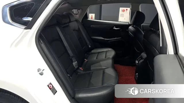 Kia K7 Premier Hybrid 2021 Белый из Кореи, фото 3