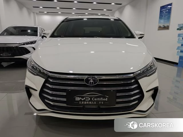 BYD Song MAX DM 2023 Белый из Китая, фото 3