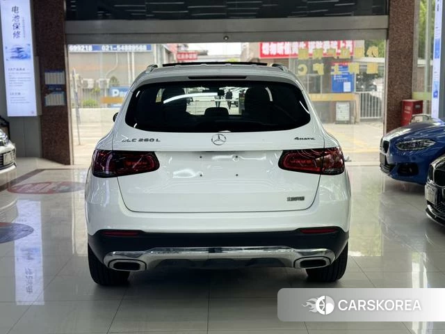 Mercedes-Benz GLC 2022 Белый из Китая, фото 3