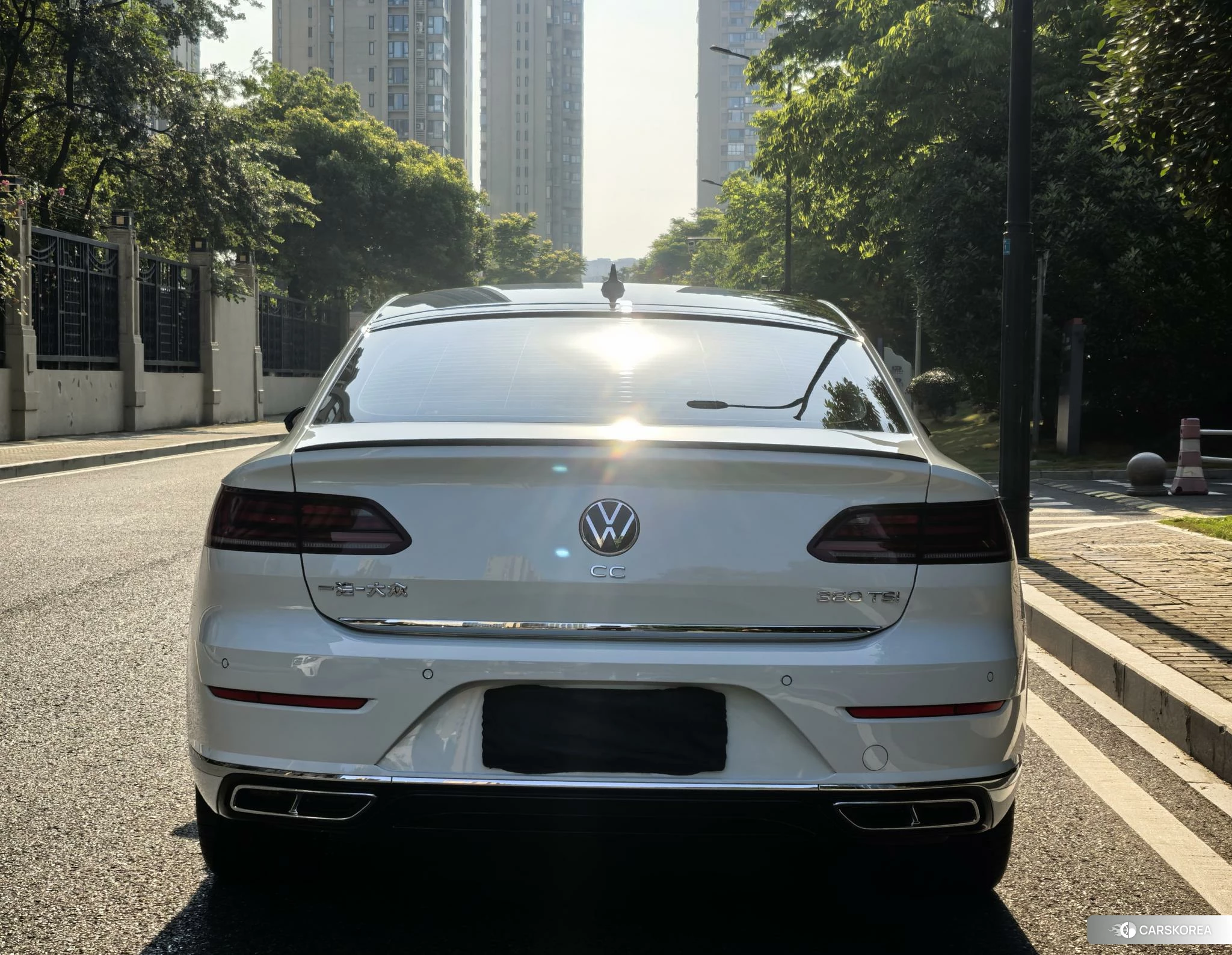 Volkswagen CC 2022 Белый из Китая, фото 3