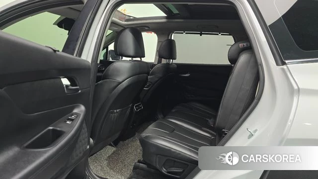 Hyundai The New Santa Fe 2021 Белый из Кореи, фото 3