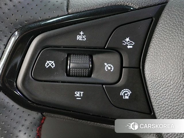 Chevrolet (GM Daewoo) Trax Crossover 2023 Белый из Кореи, фото 3