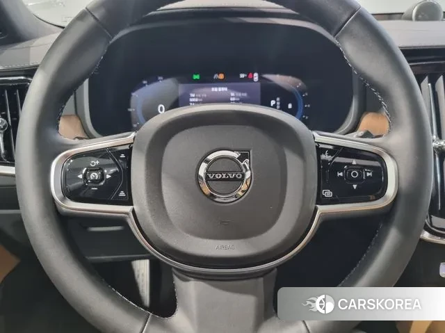 Volvo V90 Cross-Country 2025 Белый из Кореи, фото 3