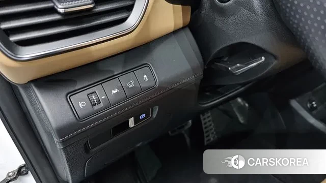 Hyundai The New Santa Fe 2023 Белый из Кореи, фото 3