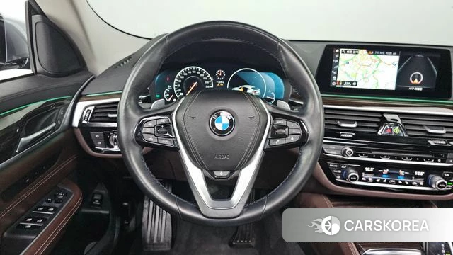 BMW 6 Series GT (G32) 2019 Серебристо-серый из Кореи, фото 3