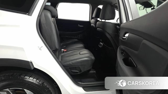 Hyundai The New Santa Fe 2022 Белый из Кореи, фото 3