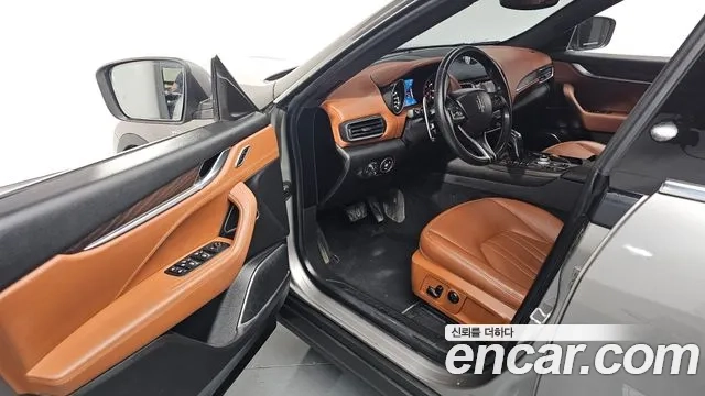 Maserati Levante id 2880542 из Кореи 3