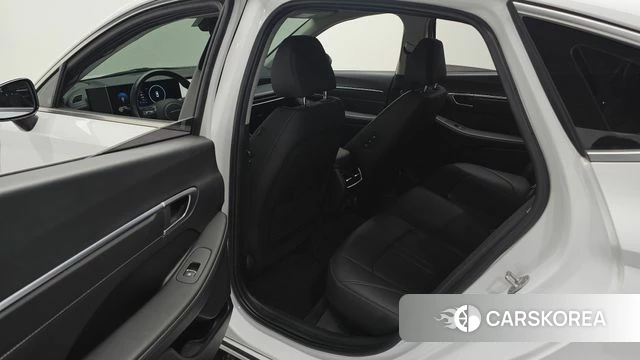 Hyundai Sonata D Edge (DN8) 2023 Белый из Кореи, фото 3