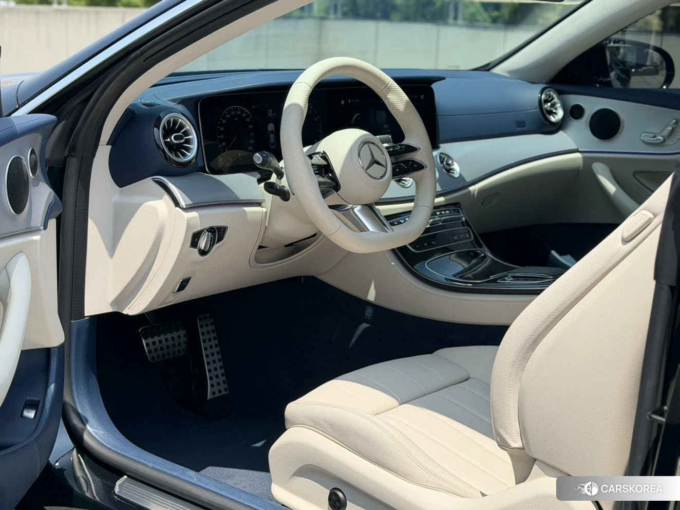 Mercedes-Benz E-class (imported) 2022 Зеленый из Китая, фото 3