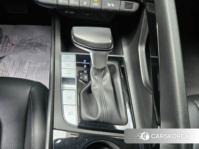 Hyundai The New Avante (CN7) 2023 Белый из Кореи, фото 3