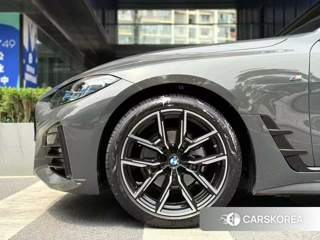 BMW 4 series 2023 Темно-серый из Китая, фото 3