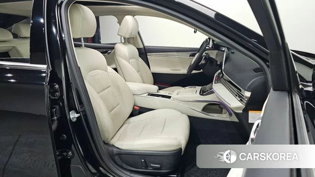 Hyundai The New Grandeur IG Hybrid 2021 Черный из Кореи, фото 3
