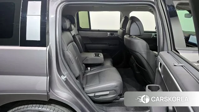 Hyundai Santa Fe (MX5) 2023 Серый из Кореи, фото 3