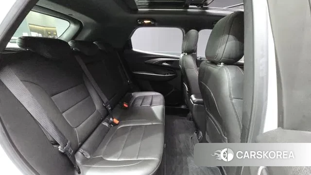 Chevrolet (GM Daewoo) Trailblazer 2023 Белый из Кореи, фото 3