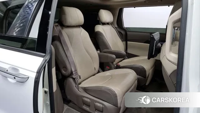 Kia Carnival 4th generation 2020 Белый из Кореи, фото 3