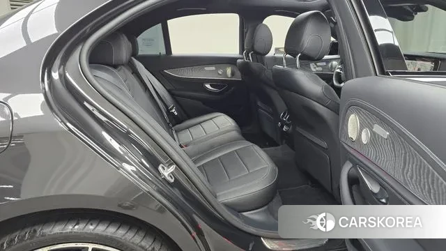 Mercedes-Benz E-Class W213 2023 Серый из Кореи, фото 3