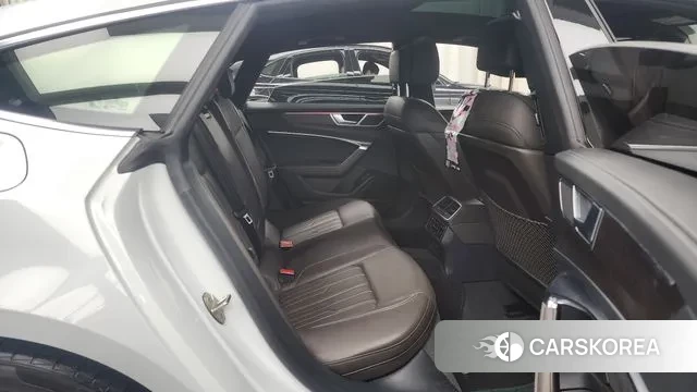 Audi A7 (4K) 2022 Белый из Кореи, фото 3