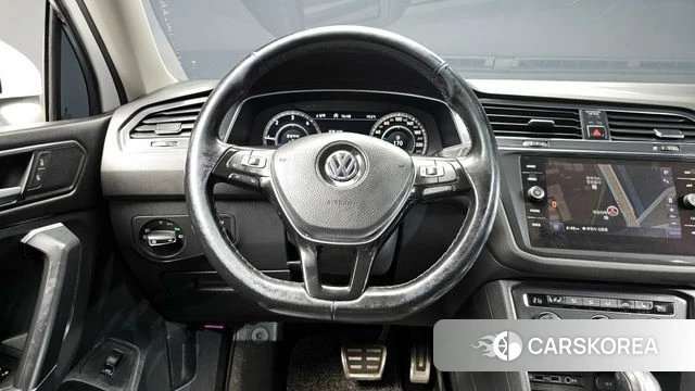 Volkswagen Tiguan Allspace 2018 Белый из Кореи, фото 3