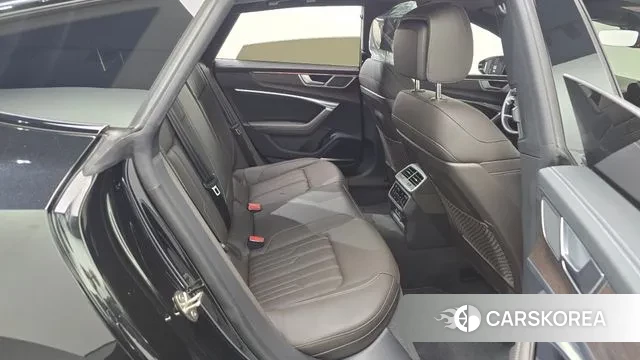 Audi A7 (4K) id 3011731 из Кореи 3