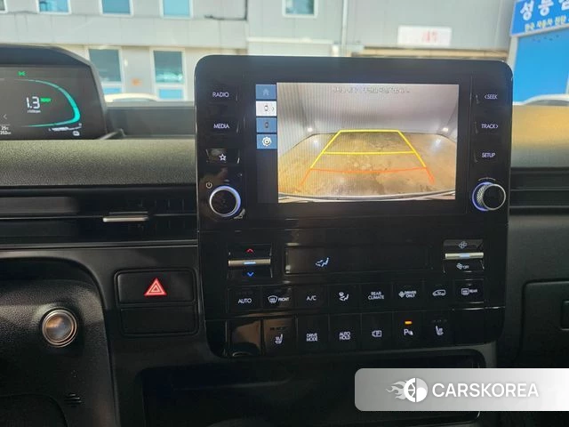 Hyundai Staria 2024 Белый из Кореи, фото 3