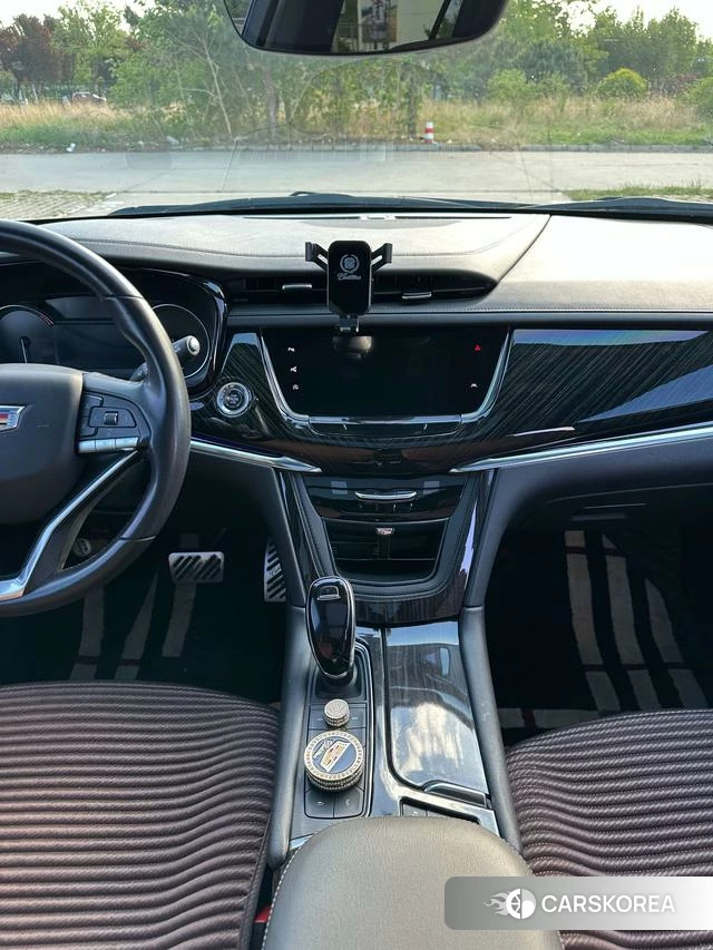 Cadillac XT6 2020 Черный из Китая, фото 3