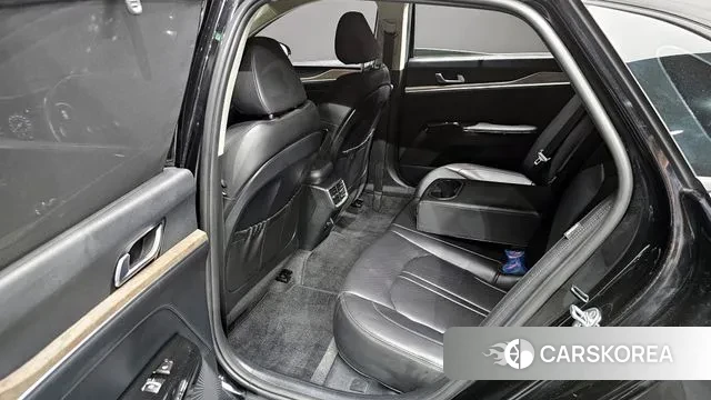 Kia K5 3rd generation 2023 Черный из Кореи, фото 3