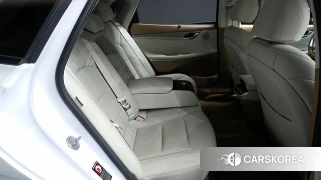 Hyundai The New Grandeur IG Hybrid 2022 Белый из Кореи, фото 3
