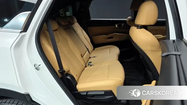Kia Sorento 4th Generation 2023 Белый из Кореи, фото 3