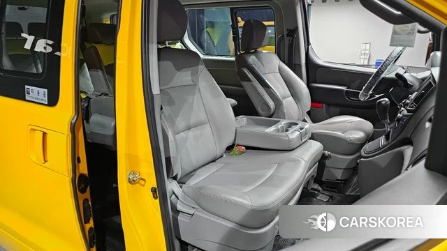Hyundai The New Grand Starex 2019 Желтый из Кореи, фото 3