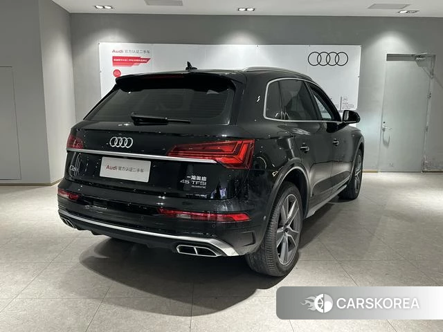 Audi Q5L 2023 Черный из Китая, фото 3