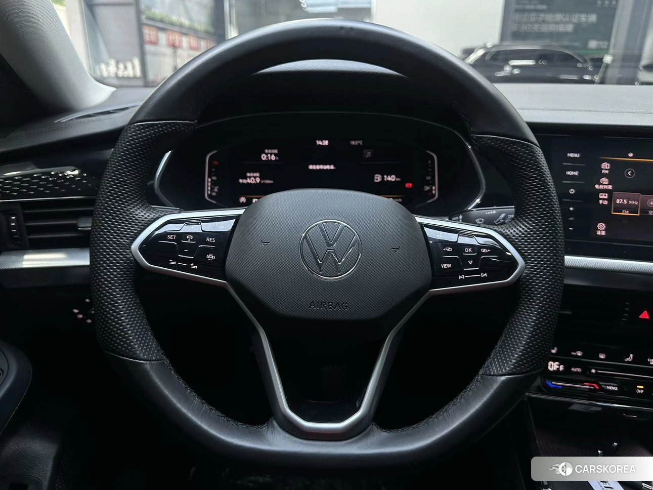Volkswagen Passat 2022 Черный из Китая, фото 3
