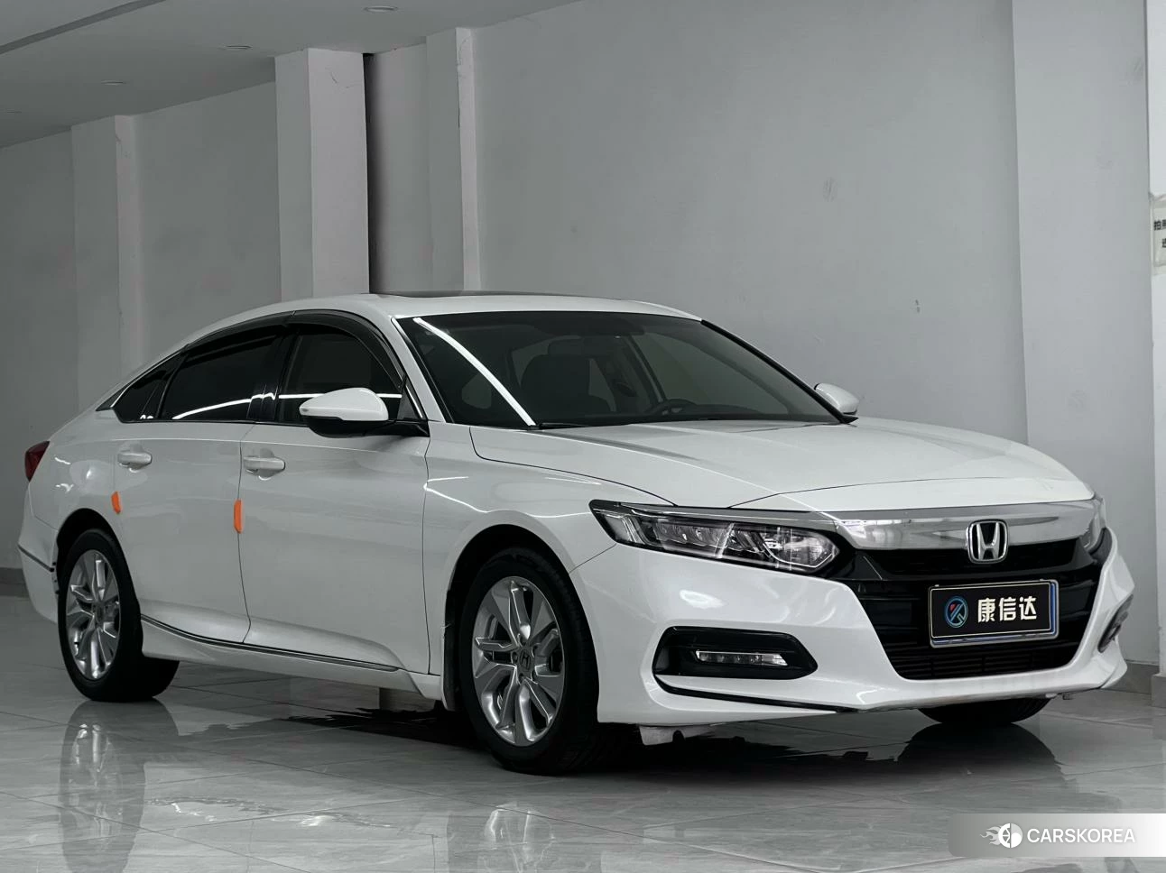 Honda Accord 2019 Белый из Китая, фото 3