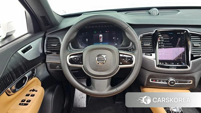 Volvo XC90 second Generation 2024 Белый из Кореи, фото 3