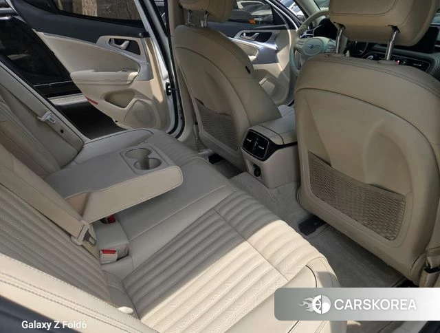 Genesis The New G70 2022 Жемчужный цвет из Кореи, фото 3