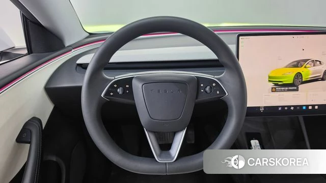 Tesla Model 3 2024 Белый из Кореи, фото 3
