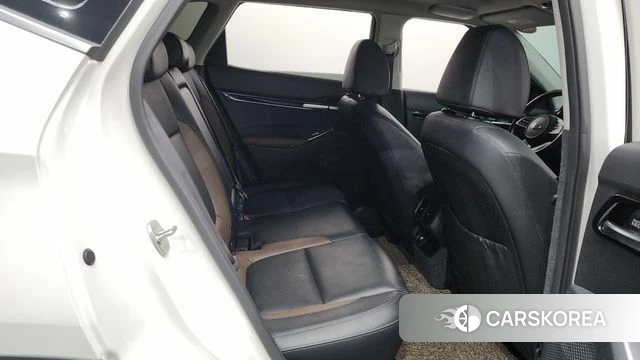 Kia Seltos 2019 Белый из Кореи, фото 3