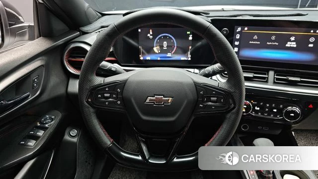 Chevrolet (GM Daewoo) Trax Crossover 2024 Белый из Кореи, фото 3