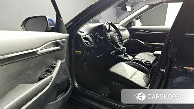 Kia Seltos 2019 Синий из Кореи, фото 3