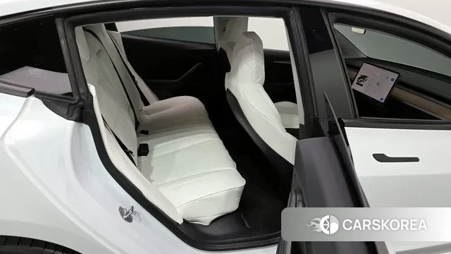 Tesla Model 3 2021 Белый из Кореи, фото 3