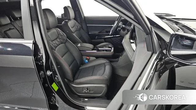 Ssangyong Actian 2nd Generation 2024 Черный из Кореи, фото 3