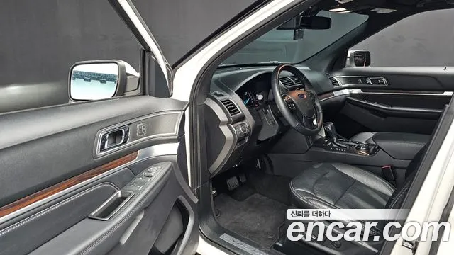 Ford Explorer id 2471747 из Кореи 3