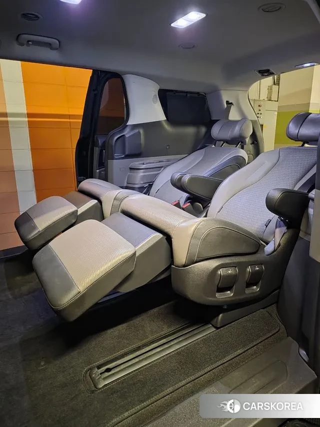 Kia The New Carnival 4th Generation 2023 Черный из Кореи, фото 3