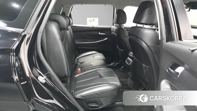 Hyundai The New Santa Fe 2023 Черный из Кореи, фото 3