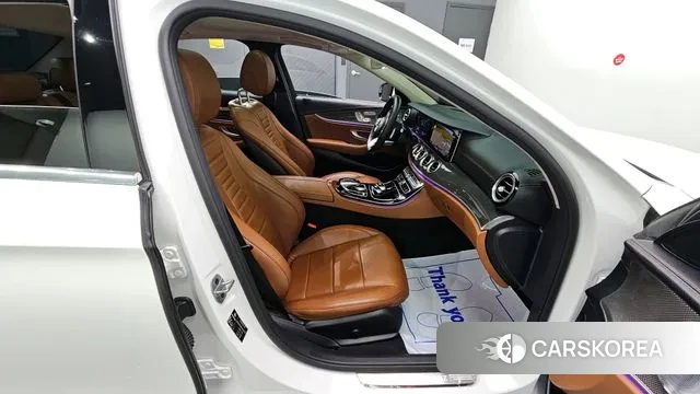 Mercedes-Benz E-Class W213 2019 Белый из Кореи, фото 3