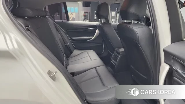 BMW 1 Series (F20) 2018 Белый из Кореи, фото 3